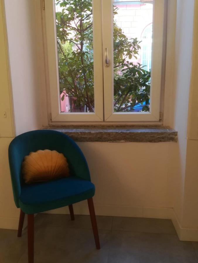 B-Montedidio Hotel Napoli Bagian luar foto